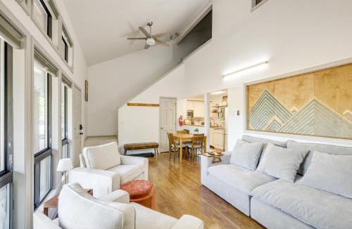McCall House | Walk to Payette Lake: McCall Condo w/Fireplace