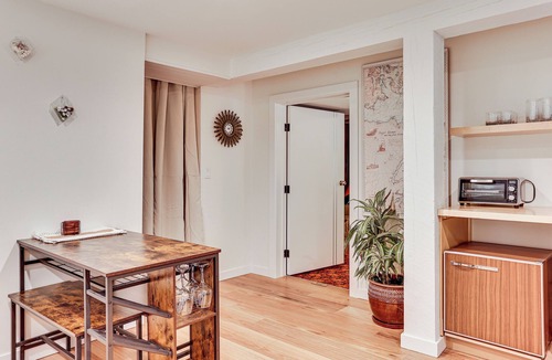 Bow Apartment | Walk to The Oyster Bar: Chuckanut Dr Retreat!