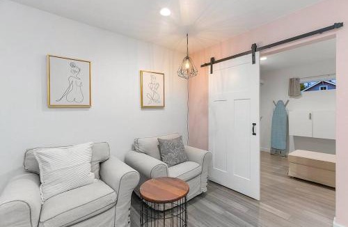 West End Apartment | Walk to the waterfront - Charmwood House in Tacoma