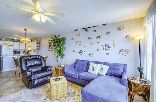 Cedar Key Apartment | Walkable Beachfront Retreat on Cedar Key!