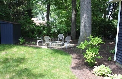 New Buffalo Cottage | ★Walking Distance To Marina, Downtown And New Buffalo Public Beach!