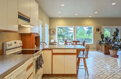 Port Angeles House | Water View, Deck, Near Freshwater Bay, A/C