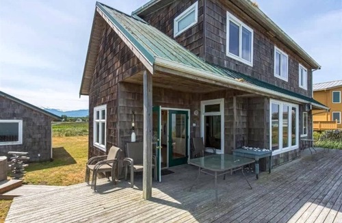 Sequim House | Water View, Near Downtown Sequim, Sleeps 7