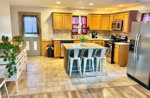 St. Joseph House | Waterfront 4BR House w/Sunset View & Fenced Yard