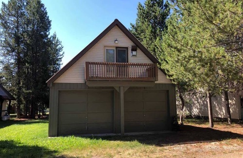 Island Park Apartment | Waterfront Access | Boat Launch | 30 Miles to YNP