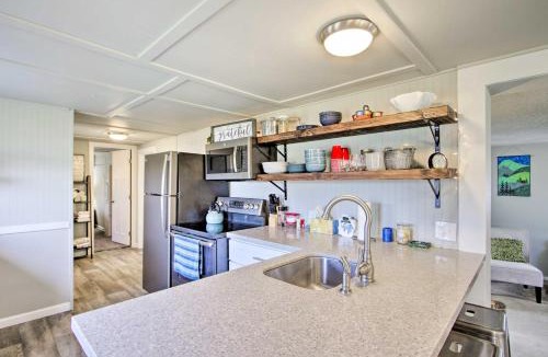 Anderson Island House | Waterfront Anderson Island Home with Kayaks