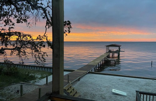 Gulf Shores House | Waterfront Bay property with private beach and pier!