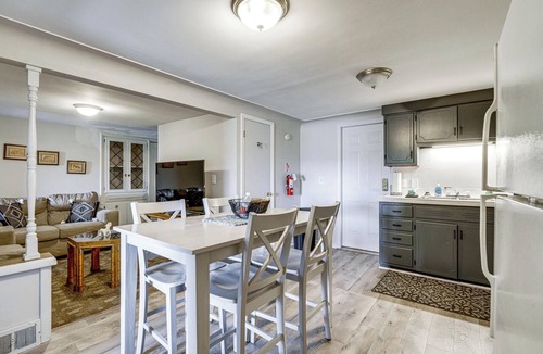 Port Huron Condo | Waterfront Condo 2 Mi to Historic Dtwn Port Huron!