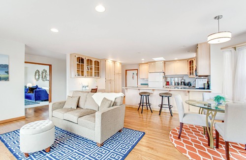 Oak Harbor House | Waterfront, hillside home with amazing views, deck, fast WiFi, & gas fireplace