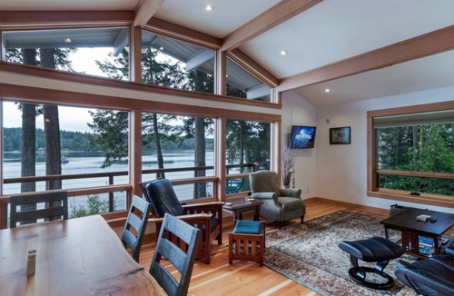 Roche Harbor House | Waterfront Home on Westcott Bay! (Oyster Beach)
