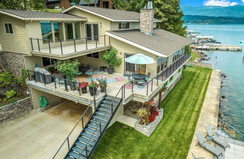 Sandpoint House | Waterfront Home on Lake Pend Oreille River with Boat Lift and Easy Water Access.