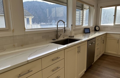 Wapato Point House | Waterfront, HotTub, Pool, PickleBall, Wapato Point