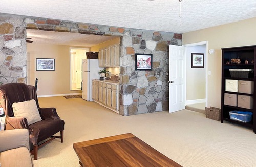 Maynardville House | Waterfront Living, Sleep 10, Dock, Boat Launch, Grill