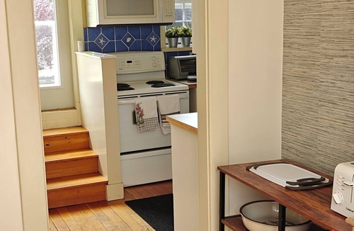 Point Roberts Apartment | Waterfront Maple Beach Apartment - rented as either 2 bed 2 bath or 3 Bed 3 bath
