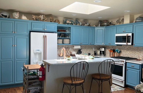 Newport Condo | Waterfront Newport, Bay Bridge Views, Steps to Aquarium