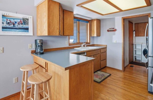 Sandpoint House | Waterfront Pet Friendly Home w AC, boat lift, dock