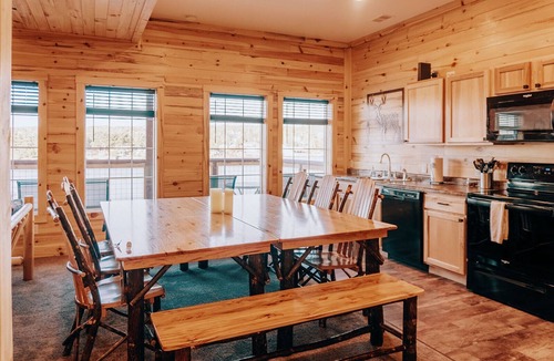 Houghton Cabin | Waterfront Trailside Cabin 23B