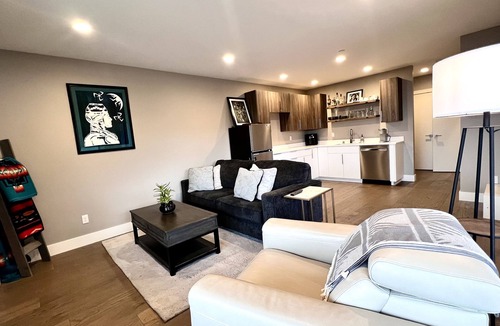 Tacoma House | Waterview Oasis 5 Bedroom 4 Bath