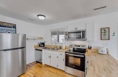 Spring City House | Watts Barr Waterfront Retreat!