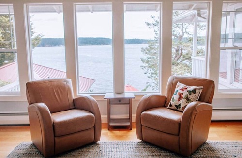 Orcas House | Waveside on Orcas Ferry Terminal