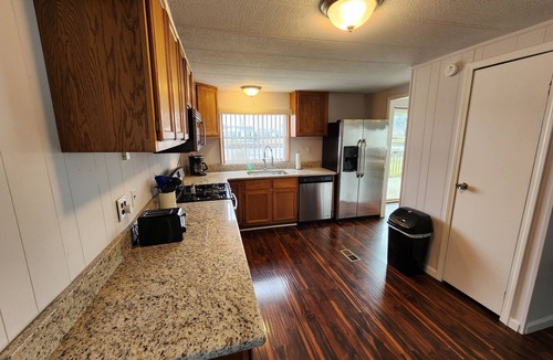 Anchorville House | Welcome to The Inn at Anchor Bay.