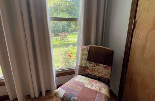 Wendover Cottage | Wendover Cottage - 3 BR 2 BA