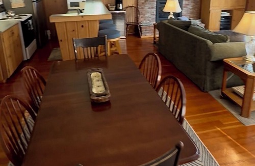 Newport Cabin | West End Sacheen Beauty! On The Water, Outstanding Views, Amazing Deck And Lawn