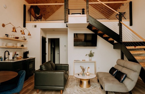 Sevierville Cottage | Where Summer Ends Beautifully | Hot Tub