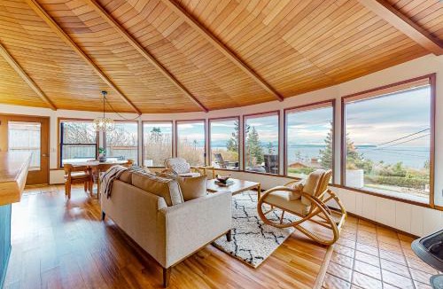 Coupeville House | Whidbey Moon Landing