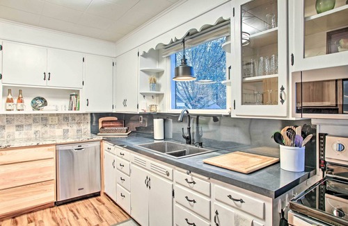 Garden District House | Whimsical Coeur d'Alene Escape, Walk to Beach!