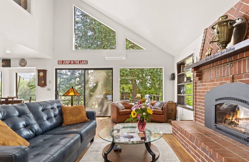 Ponder Point House | Whiskey Jack 3 Bed, 3 Bath