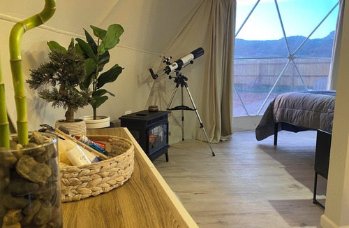 Kanab Cabin | White Camel