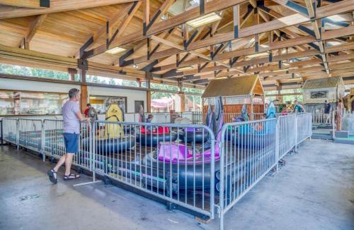 Sunriver House | White Elm 28 - Meredith Lodging