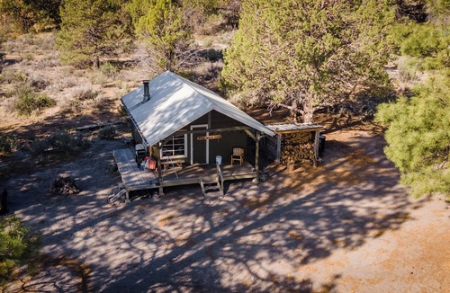 Dairy Cabin | Wild Billy Lake Entire Property 2 cabins 1100 acre