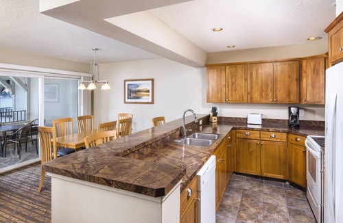 Coeur d'Alene Resort | Wilderness at your fingertips!