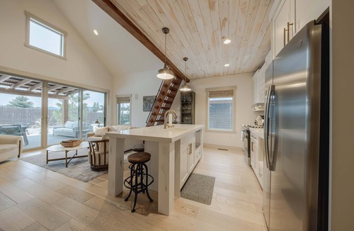 Eureka House | Wilderness Club Golfer's Cottage w/Hot Tub!