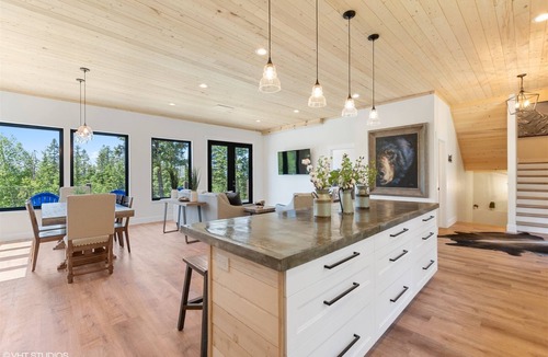 Kalispell House | Wilderness Retreat-Gorgeous home on 5+ acres with amazing views
