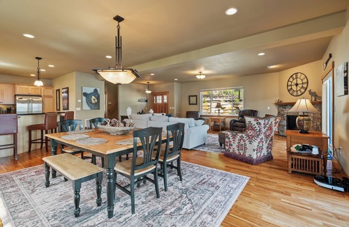 Worley House | Windy Bay Hideaway on Lake Coeur d' Alene!
