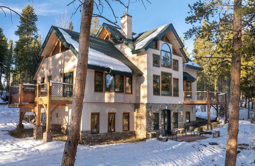 Pole Creek Meadows House | Winter Park Hideaway
