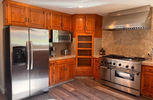 Grants Pass House | Wishing Well Lodge