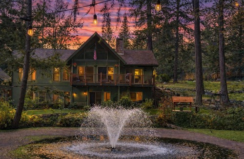 Grants Pass House | Wishing Well Lodge