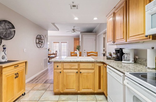Mesquite Condo | Wolf Creek Sunset View on First Hole by J and Amy BL991084