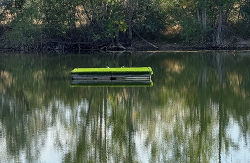 Caldwell RV Rental | Wonderful campground in Caldwell with stunning views. And a shared private lake.