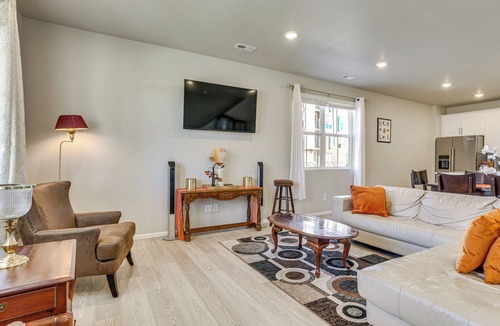 Aurora House | Work, Play & Explore Denver! Townhome Near Airport