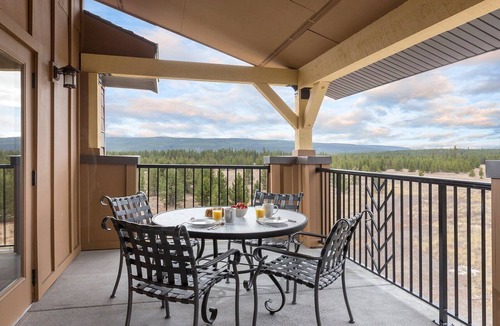 West Yellowstone Condo | WorldMark West Yellowstone condo with easy access to Yellowstone West Gate.