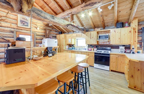 Big Sky Cabin | Yellowstone Cabin Getaway Near National Park