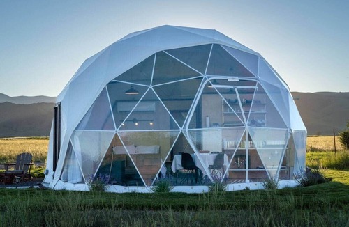 Livingston House | Yellowstone Dome | Secluded Mountain Escape