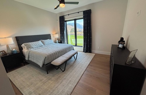 Pray Cabin | Yellowstone Drift Lodge Paradise Valley MT on the banks of the Yellowstone River