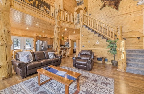 Island Park Cabin | Yellowstone Moose Lodge+Hottub+Sauna+Wifi+AC+10Miles2YNP