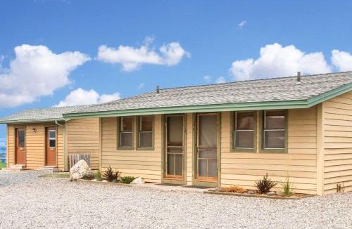 Livingston Cabin | Yellowstone Valley Lodge, an Ascend Collection Hotel